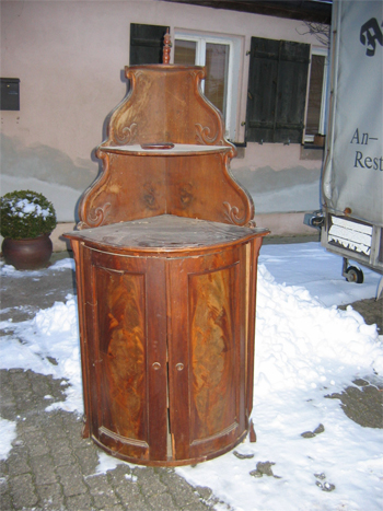 Antik-Möbel Braun Schnittling bei Spalt